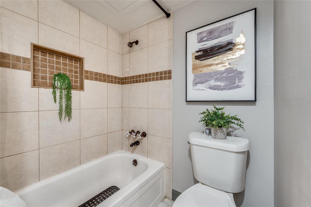 Brookgreen Twnhs 01 - Residential