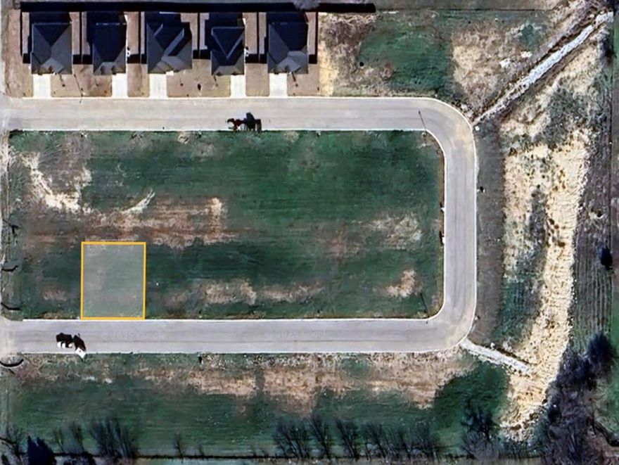 Interior lot in a new Developed neighborhood.  Lots are deed restricted to minimum of 1,500 sf home. Deed restrictions can be provided by developer.  Bring your builder.  No timeline requirements to build.