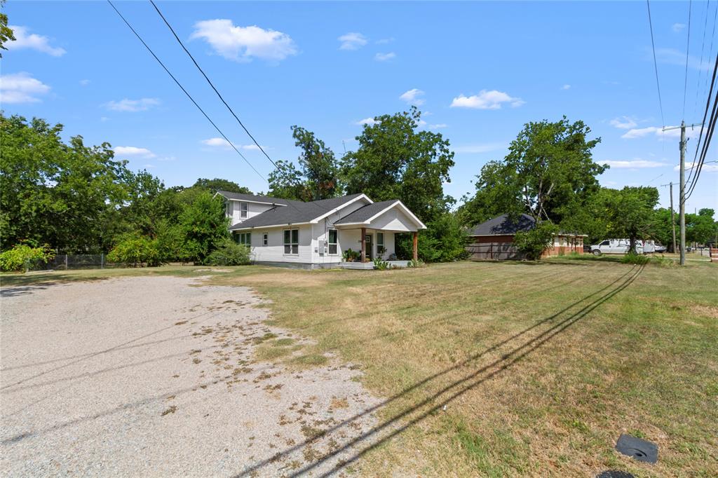 2200 N Beaton Street - Photo 3