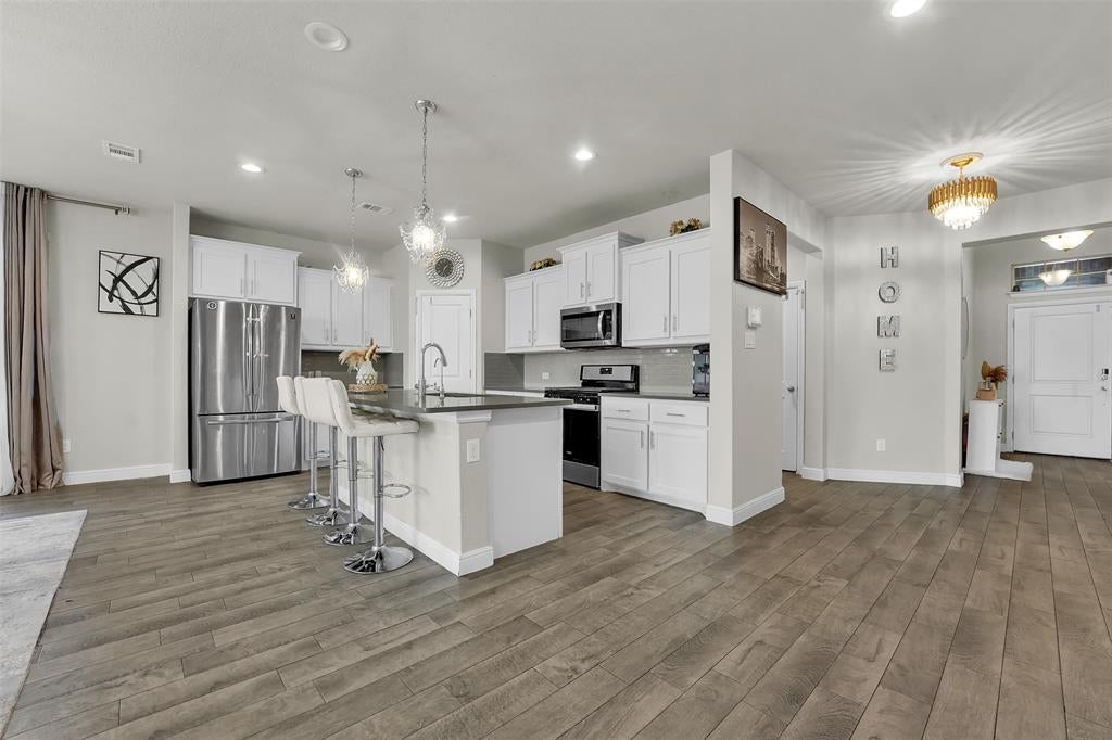 1120 Gillespie Drive
