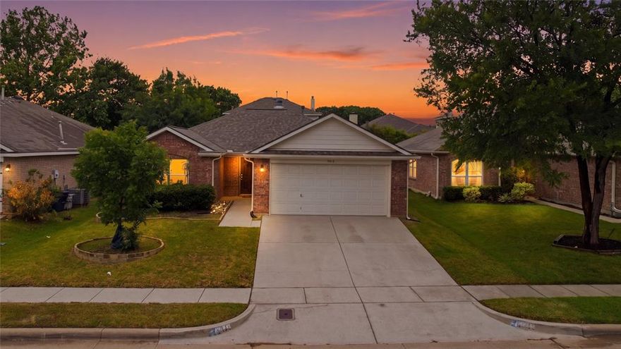 This 3-bedroom, 2-bath home features an open floor plan and a living area with a fireplace. The backyard includes an extended patio with a pergola and outdoor cooking area, offering a great space for outdoor gatherings. Community amenities include two pools, a playground, and a greenbelt. Just minutes from Presidio Towne Crossing and Alliance Town Center for convenient access to shopping and dining.