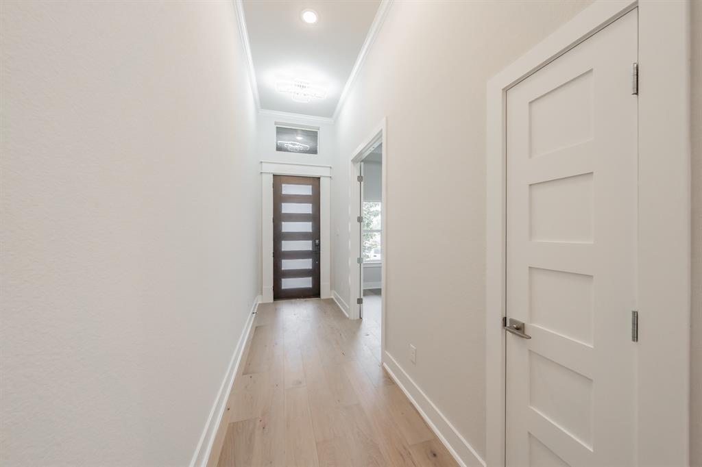 6425 ST GEORGE Court