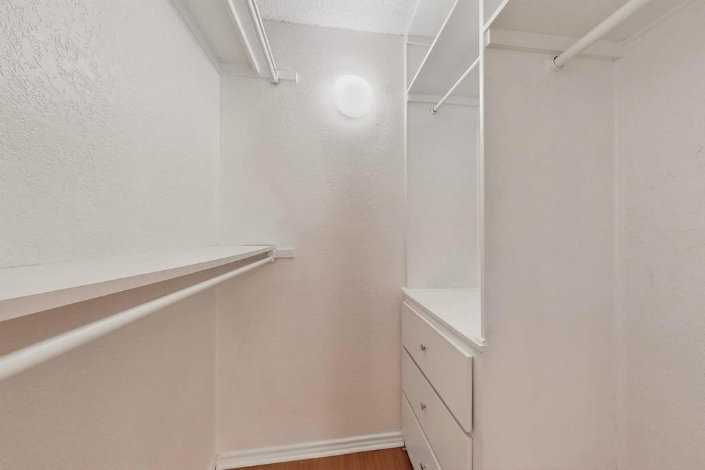 Holly Oaks Twnhms - Residential