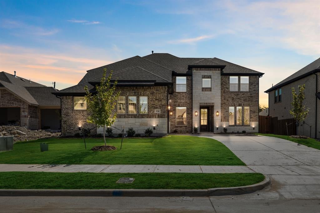 938 Cardinal Drive