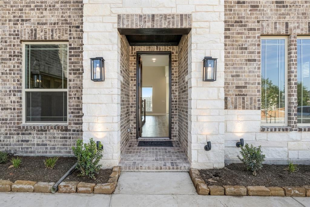 938 Cardinal Drive