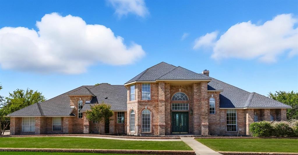 143 Lakeview Drive