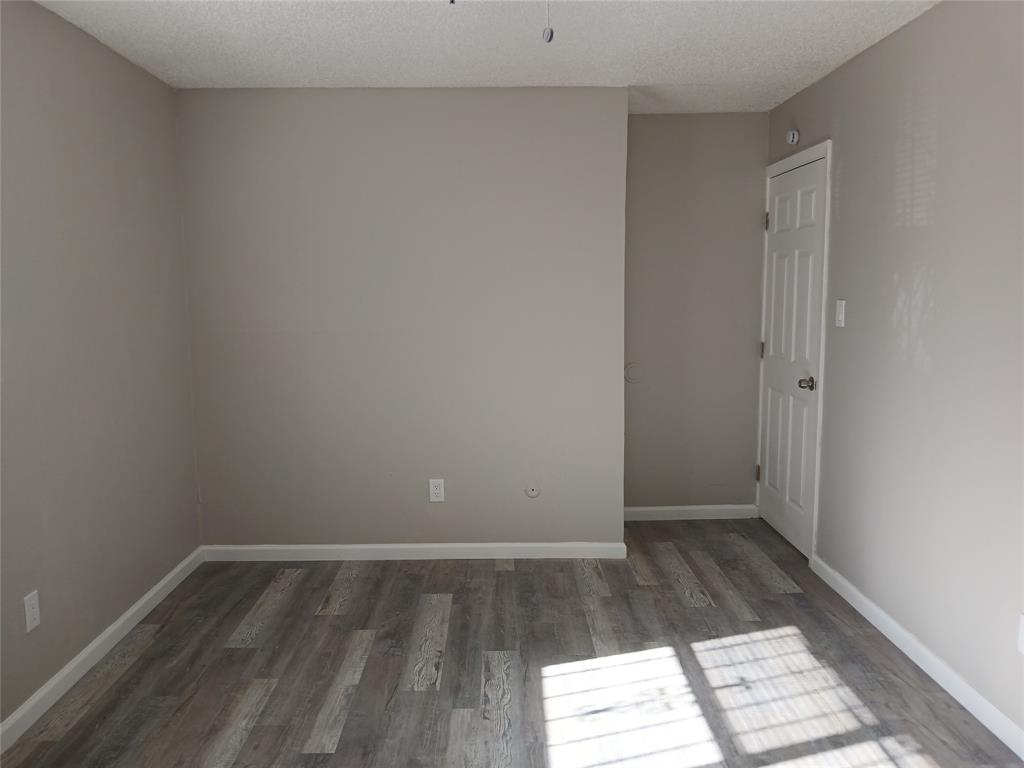 Los Arroyos - Residential Lease