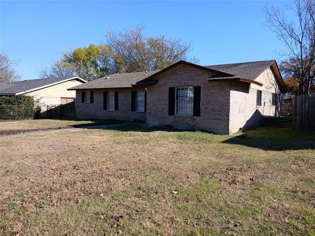 Los Arroyos - Residential Lease