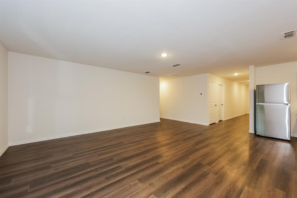 336 Bounding Main Street