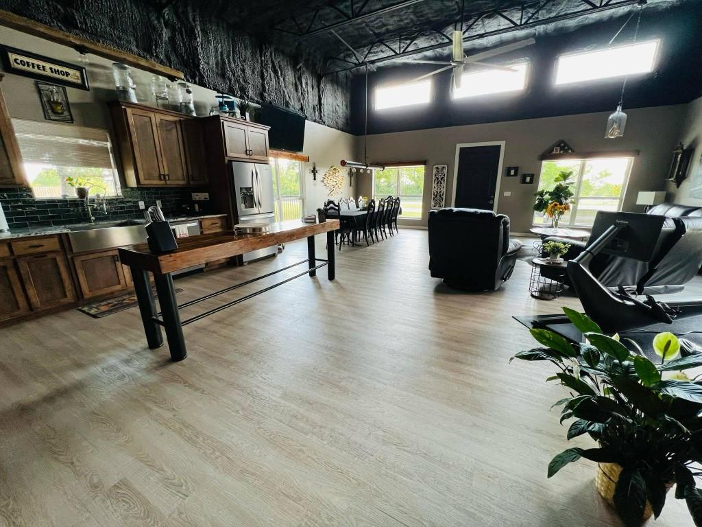 2075 County Road 2585