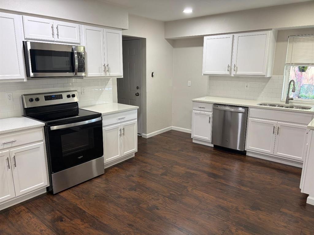 3109 Manchester Drive