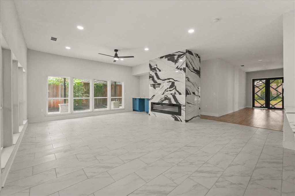 Hillcrest Manor 2nd Sec - Residential