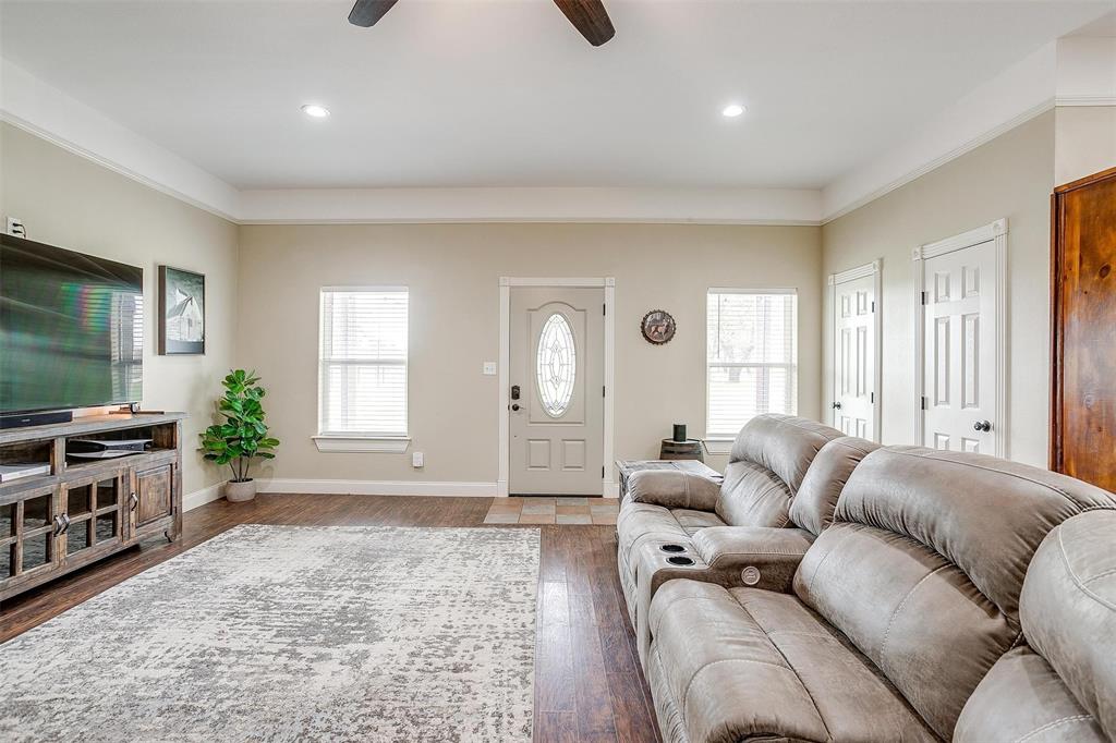 3930 Old Springtown Road 2