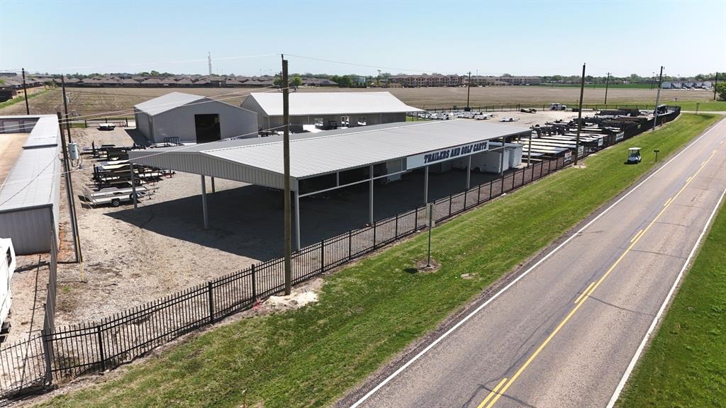 Sanford Circle Nrt Side Add - Commercial Sale