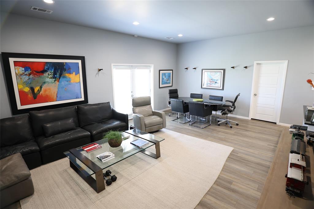 Sanford Circle Nrt Side Add - Commercial Sale