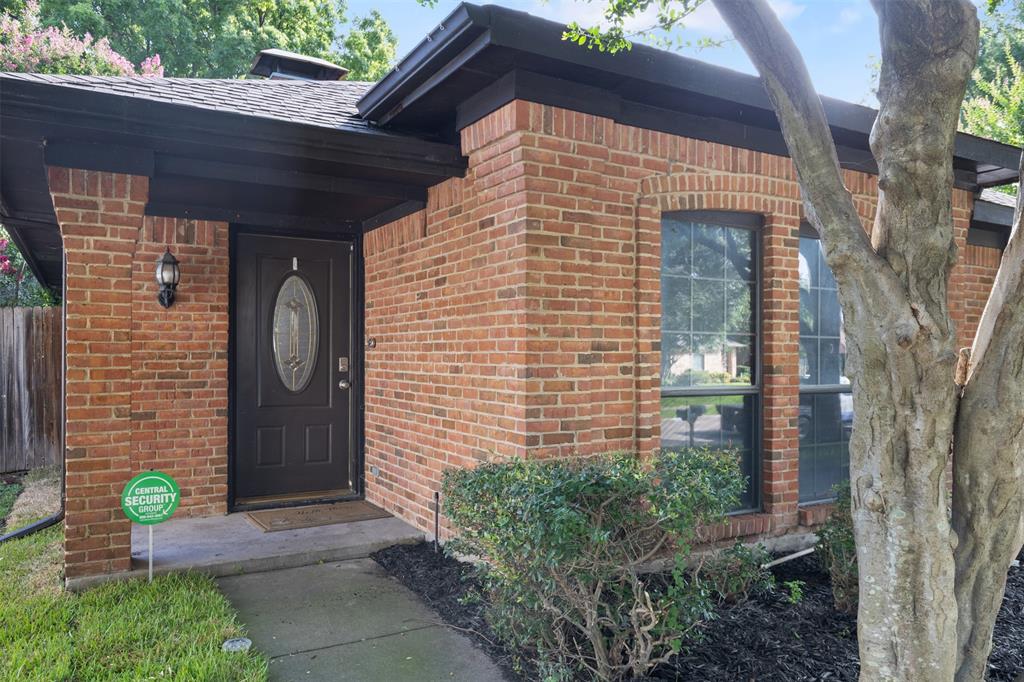 2805 Stoneridge Drive