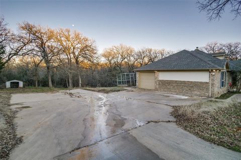 A home in Alvarado