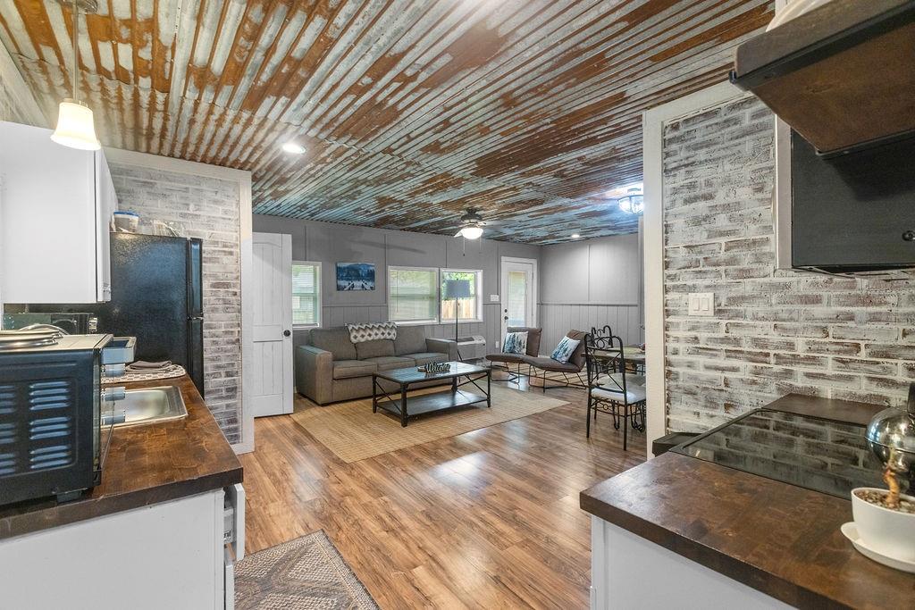 Sherwood Shores - Residential Income