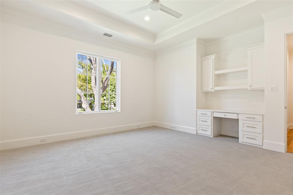 Manchester Downs - Residential