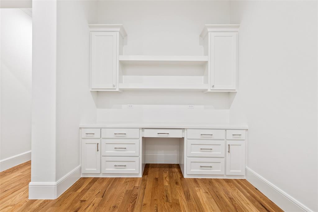 Manchester Downs - Residential