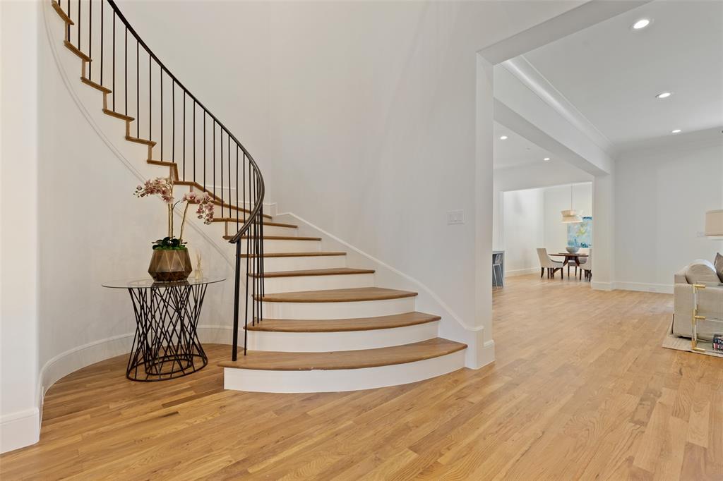 Manchester Downs - Residential