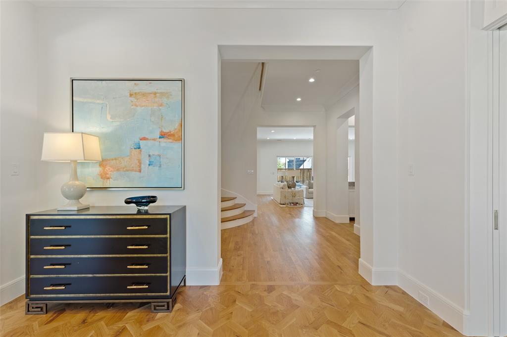 Manchester Downs - Residential