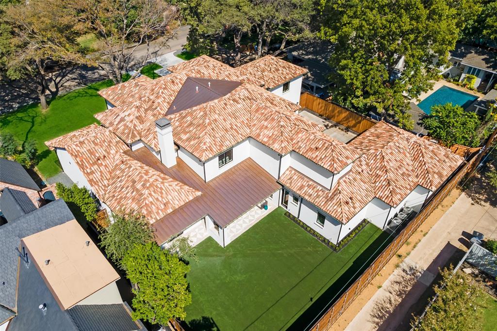 Manchester Downs - Residential