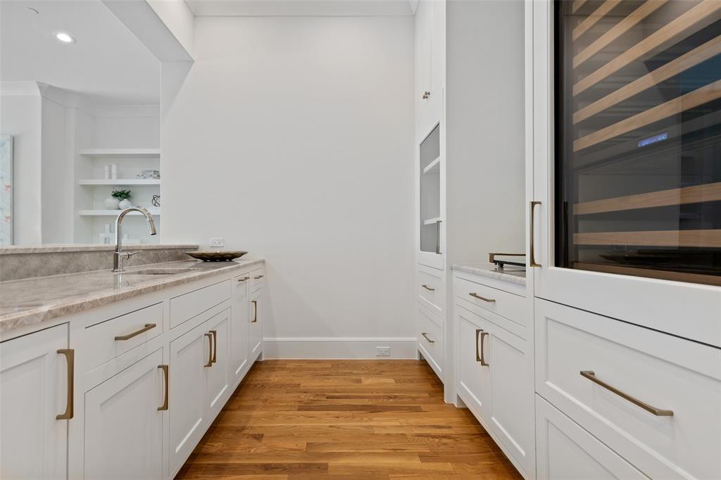 Manchester Downs - Residential