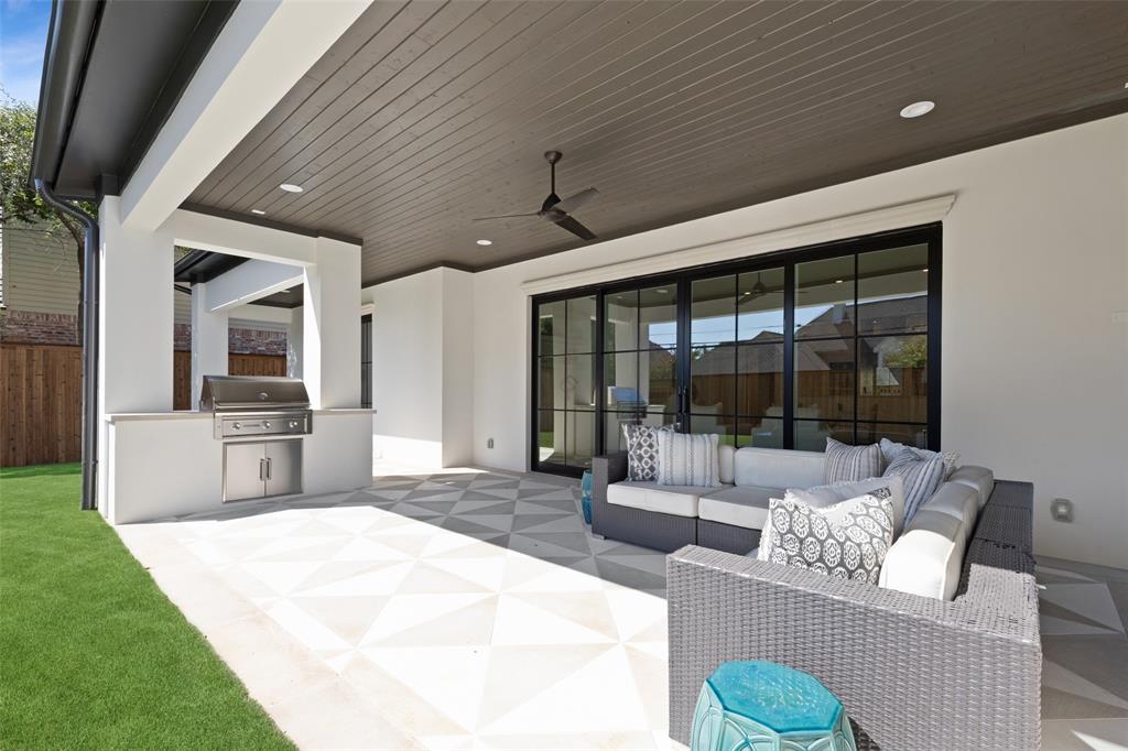 Manchester Downs - Residential