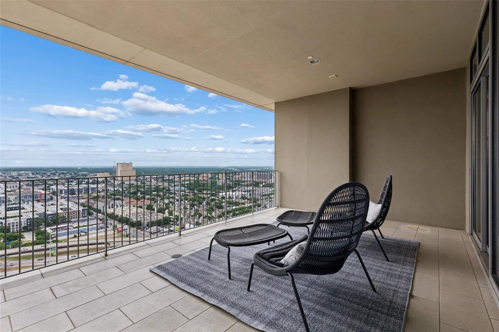 One Arts Plaza Condo - Residential