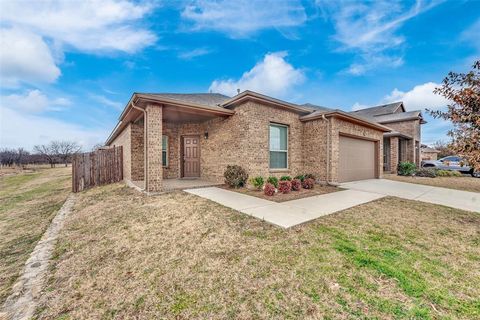 144 Creek Terrace Drive Saginaw TX 76131