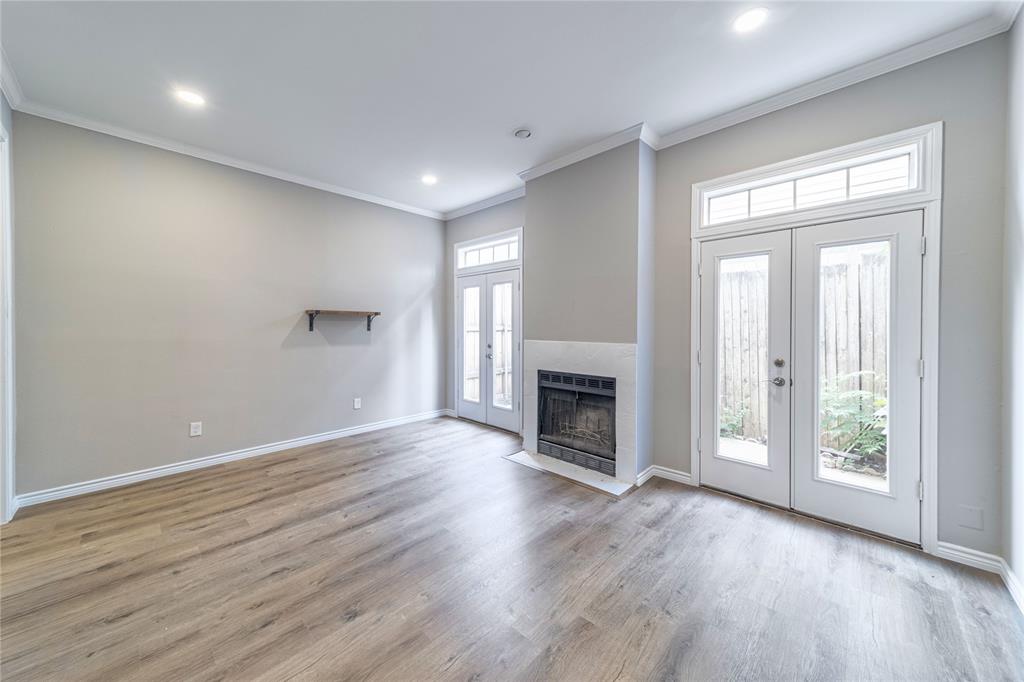 Brown Street Condo 3605 - Residential Lease