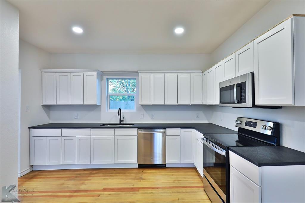 Sayles Of Bellevue - Residential Lease