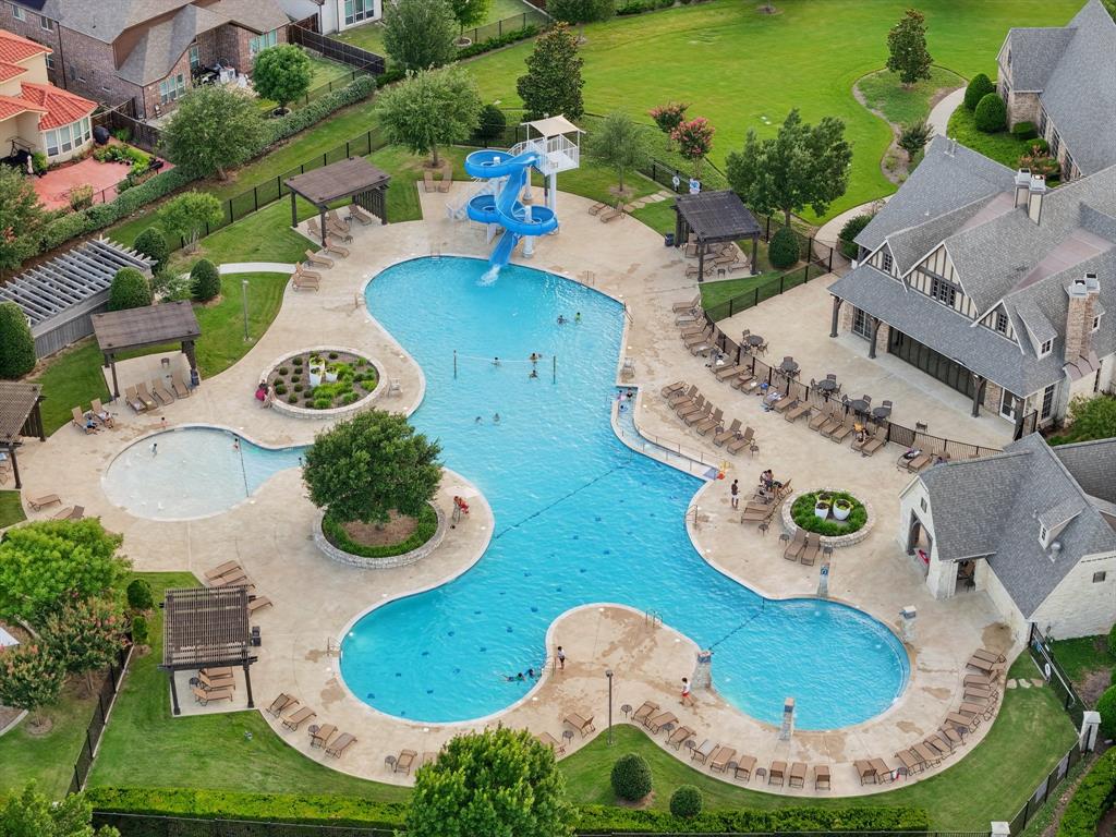 Richwoods Ph Four - Residential