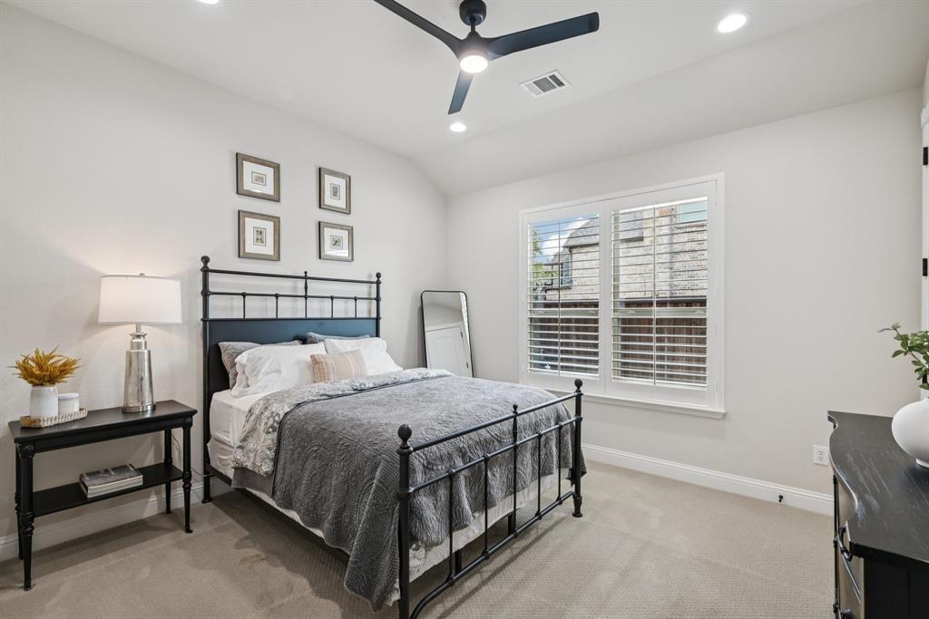 Richwoods Ph Four - Residential