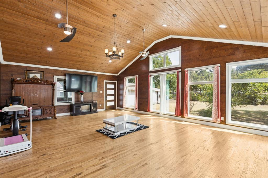 BROWNS - Residential