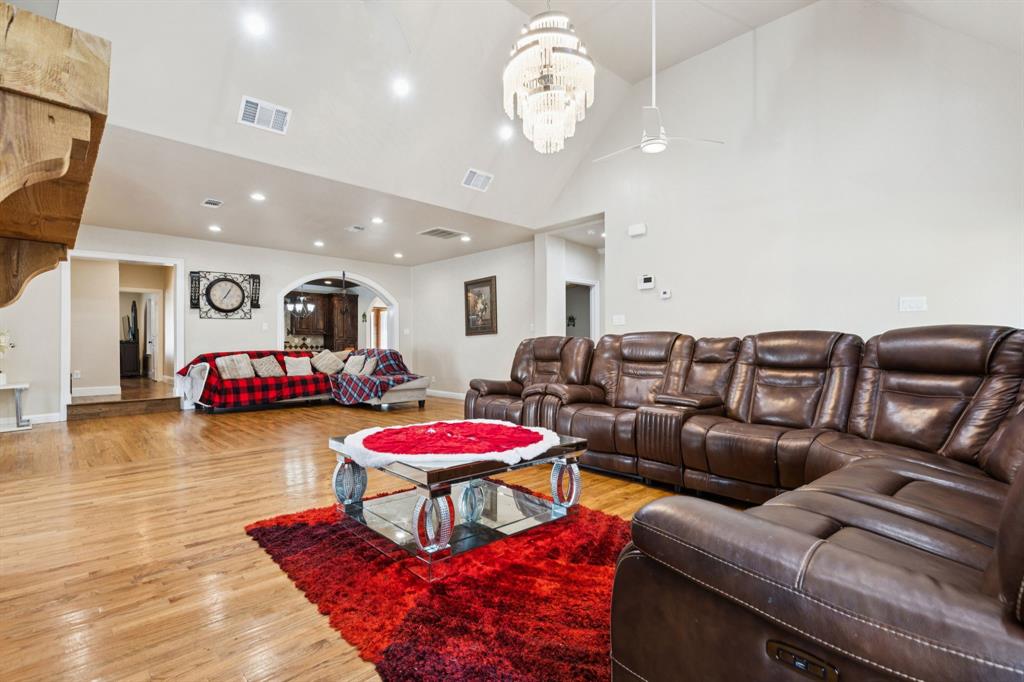 BROWNS - Residential