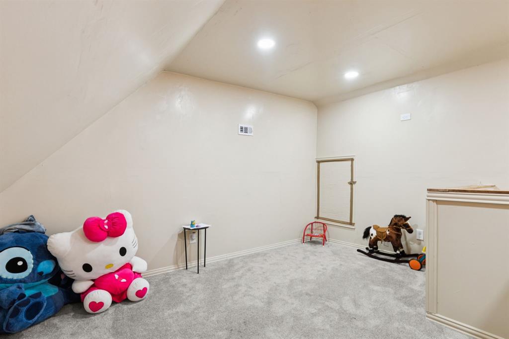 BROWNS - Residential