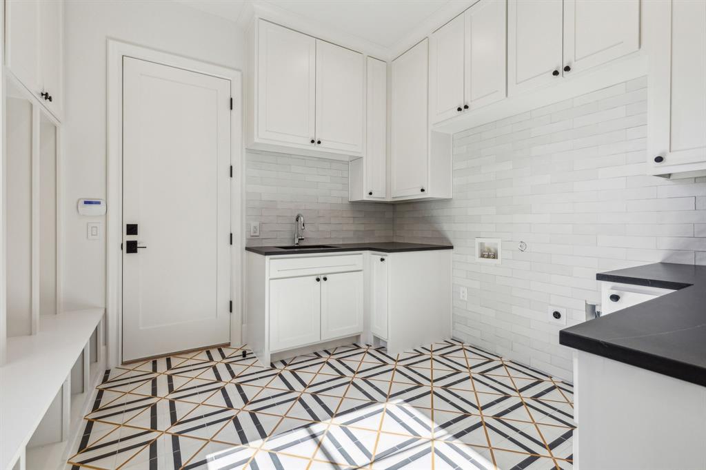 Ridgecrest Village - Residential