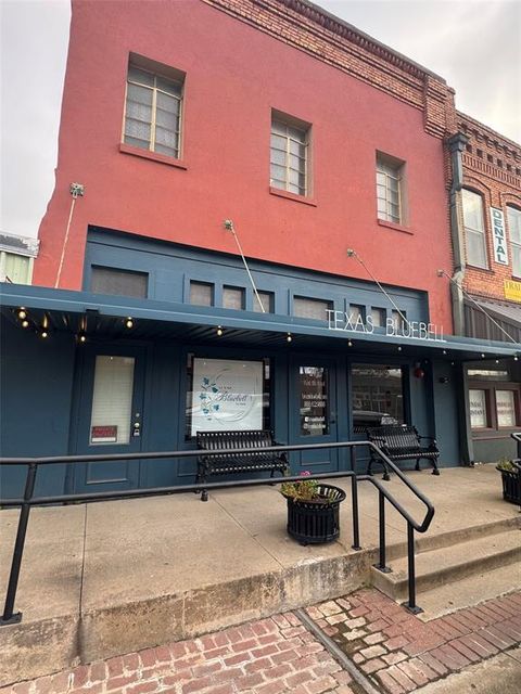 215 W 6 th Street Ferris TX 75125