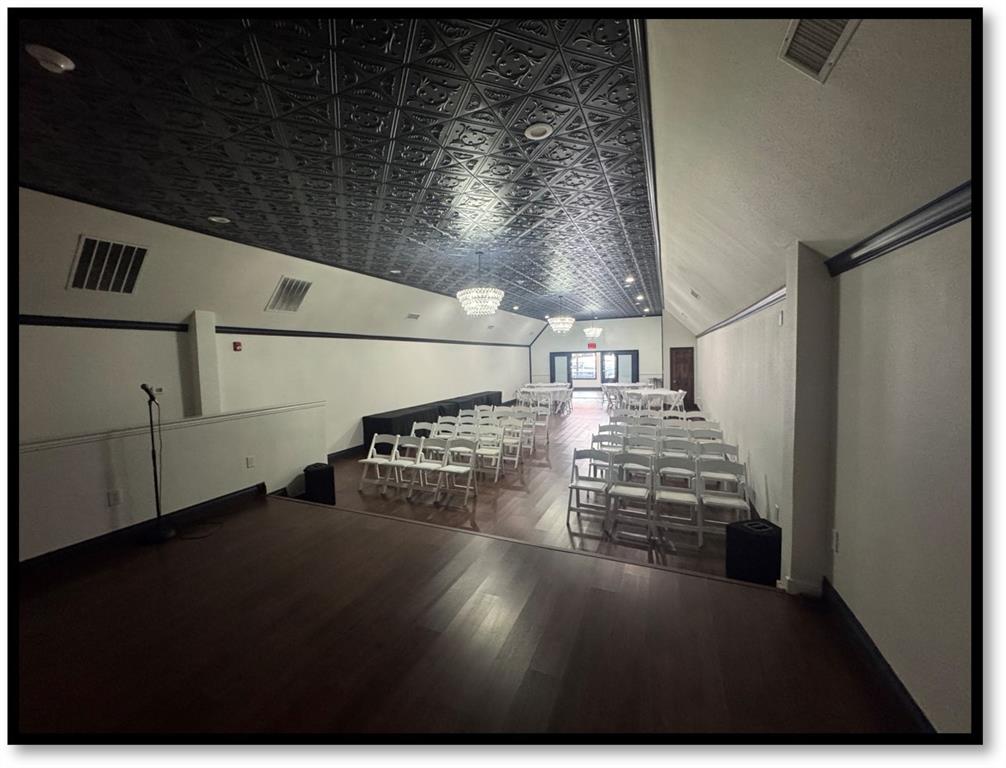 215 W 6 th Street