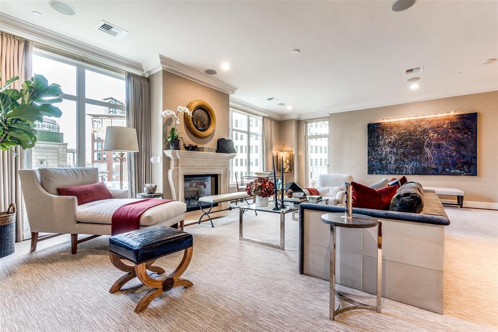 Tower & Regency Row Residence Condo - Residential