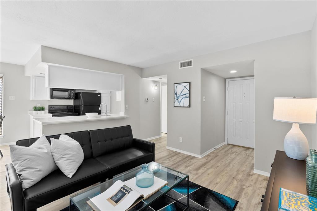 2505 Wedglea Drive 106