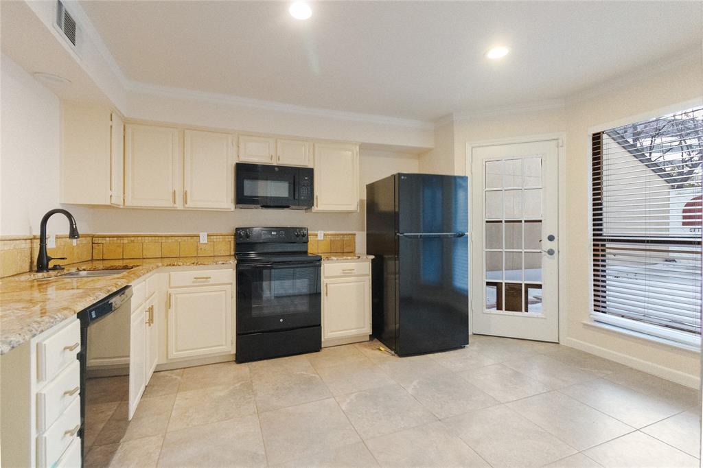 Patio Homes Chimney Hill 01 Inst - Residential