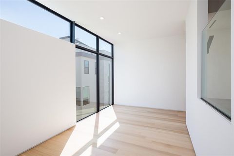 Tiny photo for 3515 Edgewater Street, Dallas, TX 75205 (MLS # 20983851)