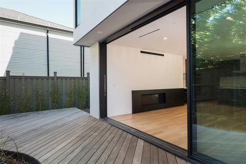 Tiny photo for 3515 Edgewater Street, Dallas, TX 75205 (MLS # 20983851)