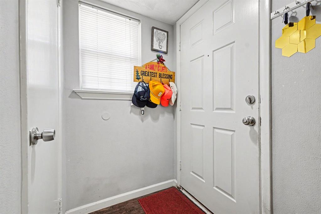 13650 Pyramid Drive