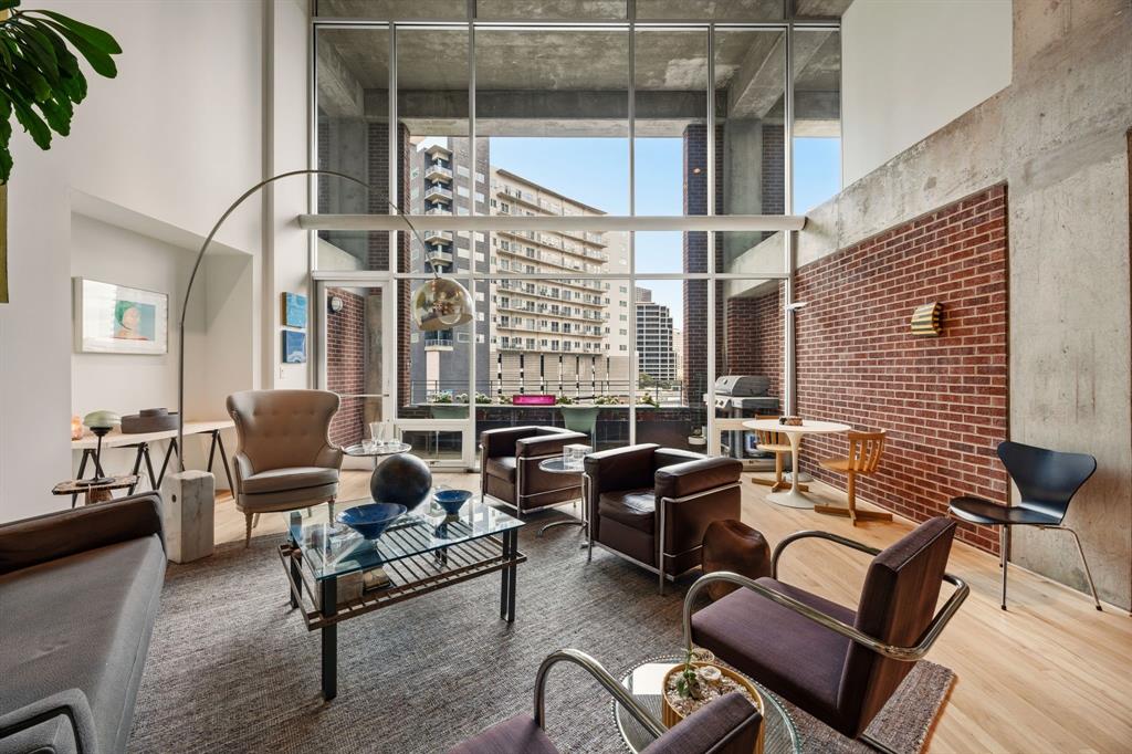 2011 Cedar Springs - Residential