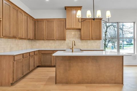 1032 Holcomb Road Dallas TX 75217