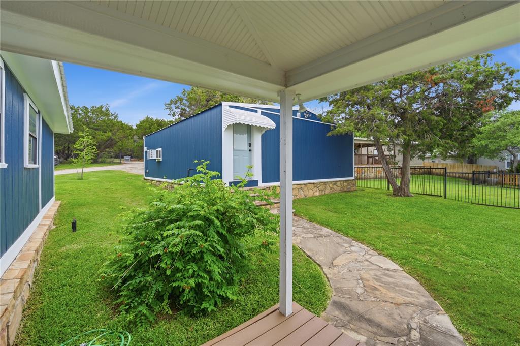 1633 Cedar Crest Loop